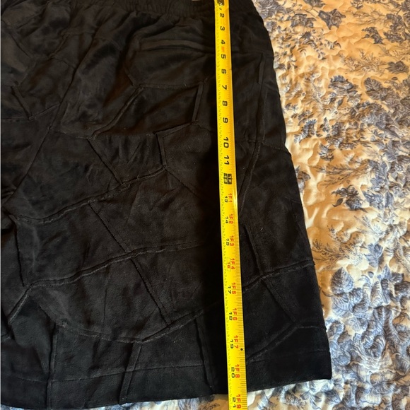 Supreme patchwork velour Black Shorts - Picture 7 of 12